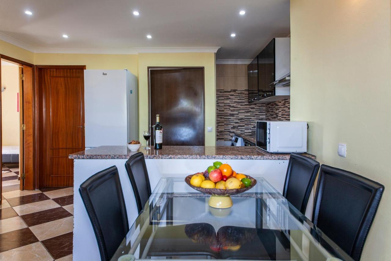 B47 - Walkway Beachview Place *